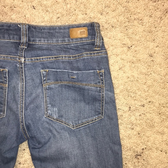 PacSun “Destroyed” Skinny Jeans - Picture 4 of 4